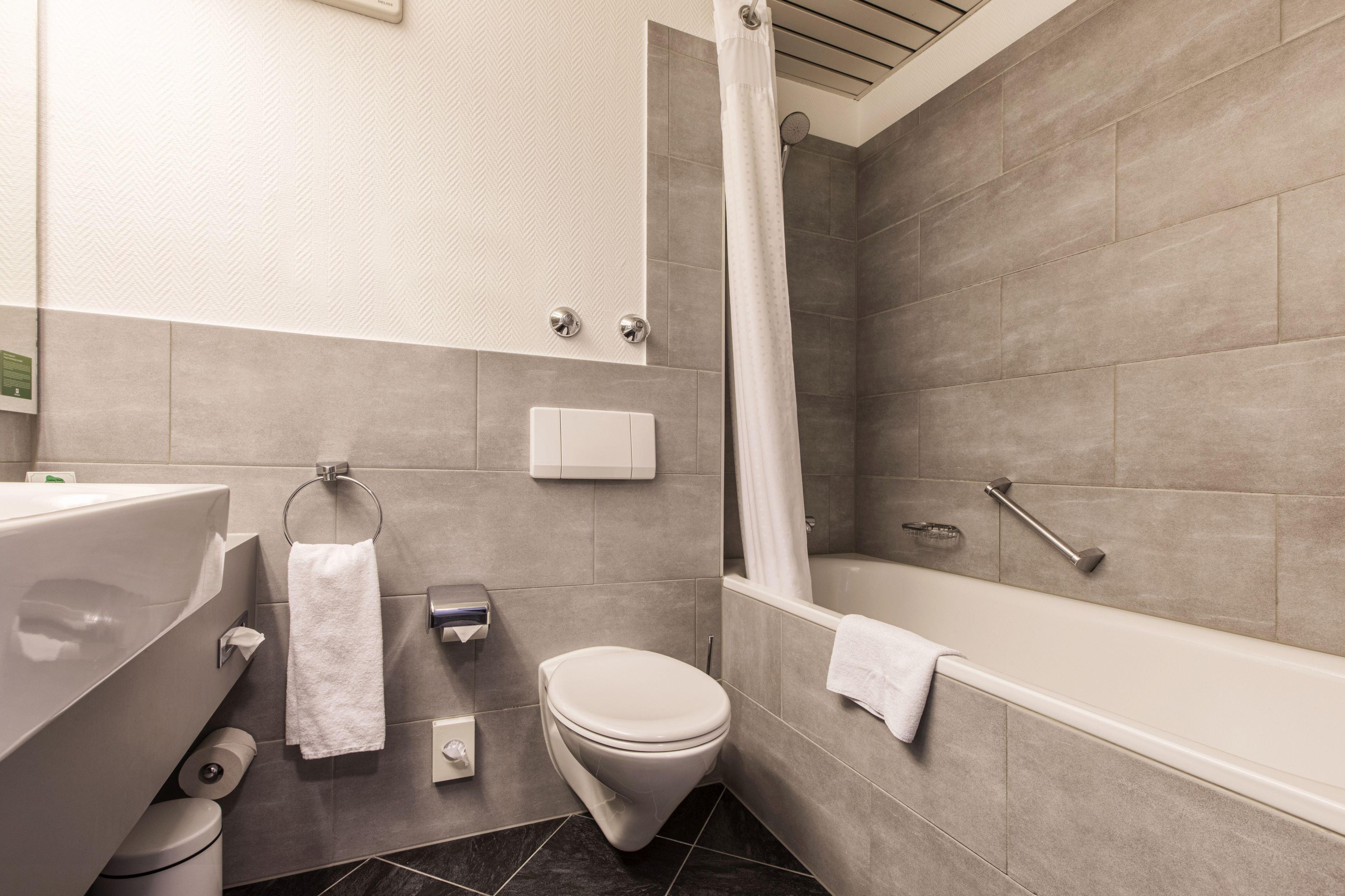 Duesseldorf-neuss By Ihg